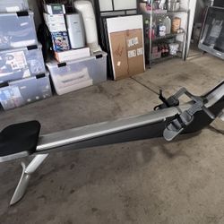 HYDROW PRO ROWER