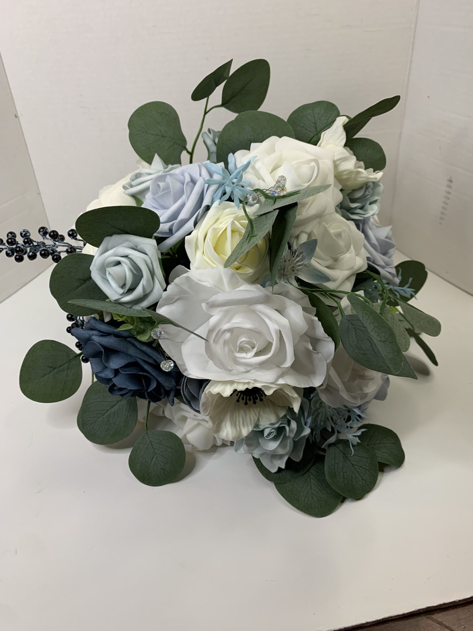Lings Moment Bridal Wedding Bouquet NEW