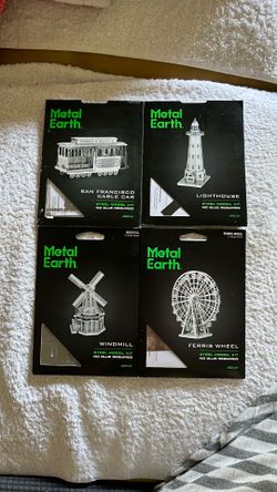Fascinations Metal Earth Lighthouse 3D Metal Model Kit