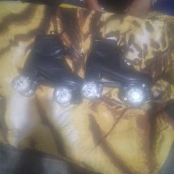 Light Up Roller Skates Size 7 1/2 -8