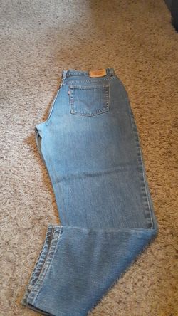 Ladies Size 18 Levi's Relaxed Tapered 550 Jeans