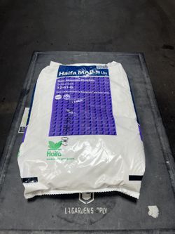 Haifa MAP 12-61-0 fertilizer 50 lb. bag