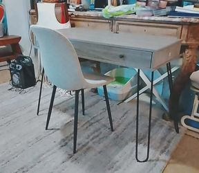 Wayfair desk and chair
