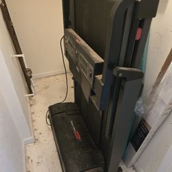 Treadmill  585 Proform