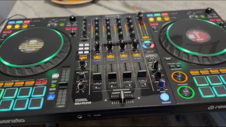 Like new Pioneer DDJ FLX10