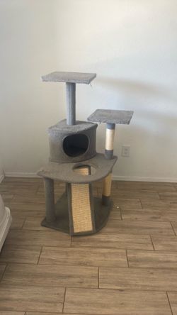 Cat tree