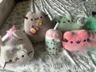 Pusheen Cat Lot