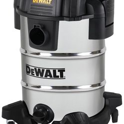 DEWALT 8 gallon shop vac!! $100 Firm.