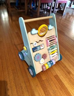 Baby wooden walker