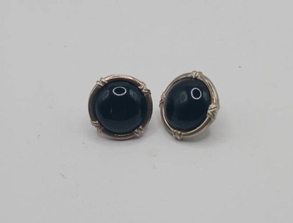 Sterling silver onyx earrings 
