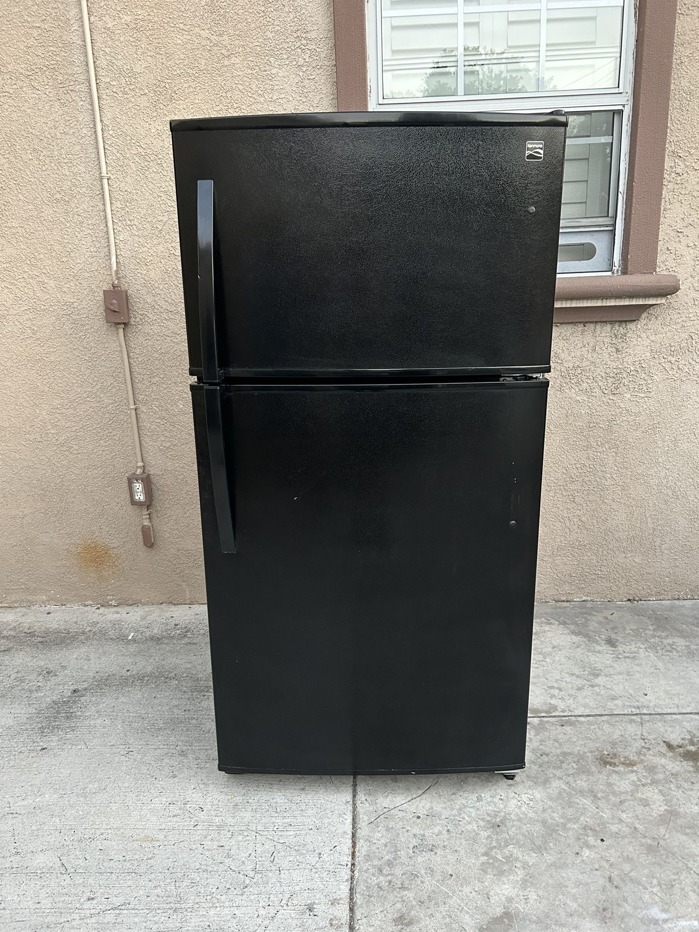 3 MONTHS WARRANTY 33x31x66 KENMORE REFRIGERATOR BLACK 21cuft