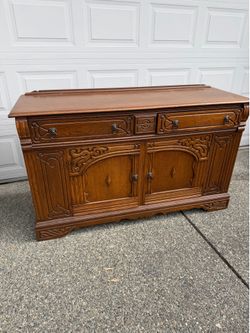 Vintage buffet sideboard bar