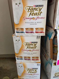 3- 24 packs of Fancy feast cat food