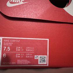 Nike Cortez Brand New Women Size 7.5 