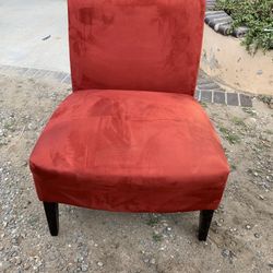 Pretty Red Accent Chair 