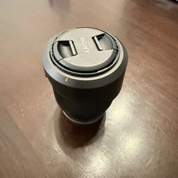 Open box Sony 28-70 F3.5-5.6