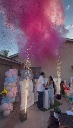 Gender reveal decoration