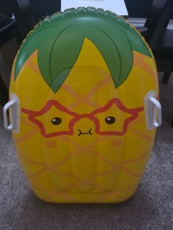 Pineapple float