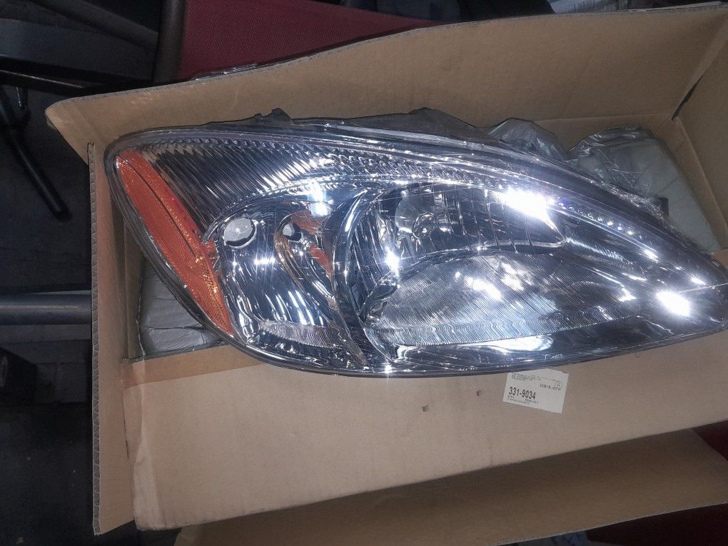 Headlamps/Headlights