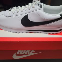 Nike Cortez