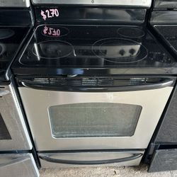 Ge Stove Everything Works Great 2 Months Warranty 📍5413 U.s 92 Plant City Fl