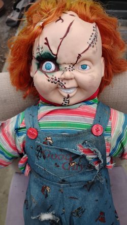 Chucky doll 24" tall 1988 original (PLEASE READ DESCRIPTION FOR DETAILS=THANK YOU!!)