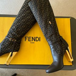 Fendi Boots - Size 40