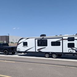 2018 Mallard M312 (IDM312) Sleeps 8, Lots Of Space, Outdoor Kitchen AND Shower!