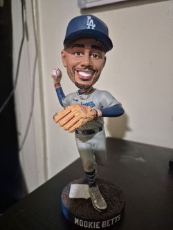 Los Angeles Dodgers Mookie Betts 2026 Bobble Head