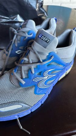 Gravity Defyer Menās Shoes Size 10.5 ā Great Condition