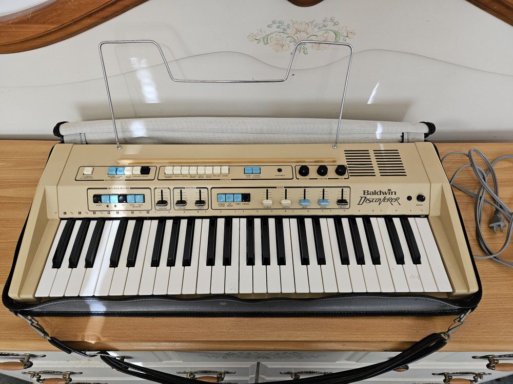 Baldwin Discoverer DS-50 Electric Keyboard