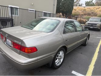 2000 Toyota Camry