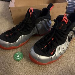 Nike Foamposite Crimson Red - Sz 8.5
