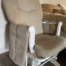 Rocking Chair 