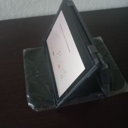Lenovo Chrome Book With Cases And Charger