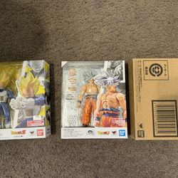SH Figuarts Goku UI instinct, Vegeta 