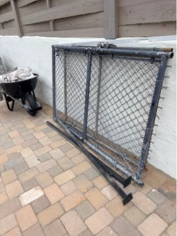 Chain link gates 42’’x69’’ Free