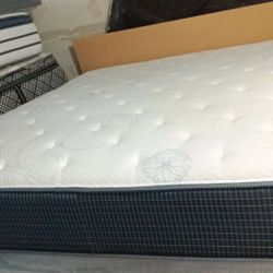 King Size Mattress (Colchon King Size)