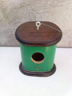 Homemade bird house