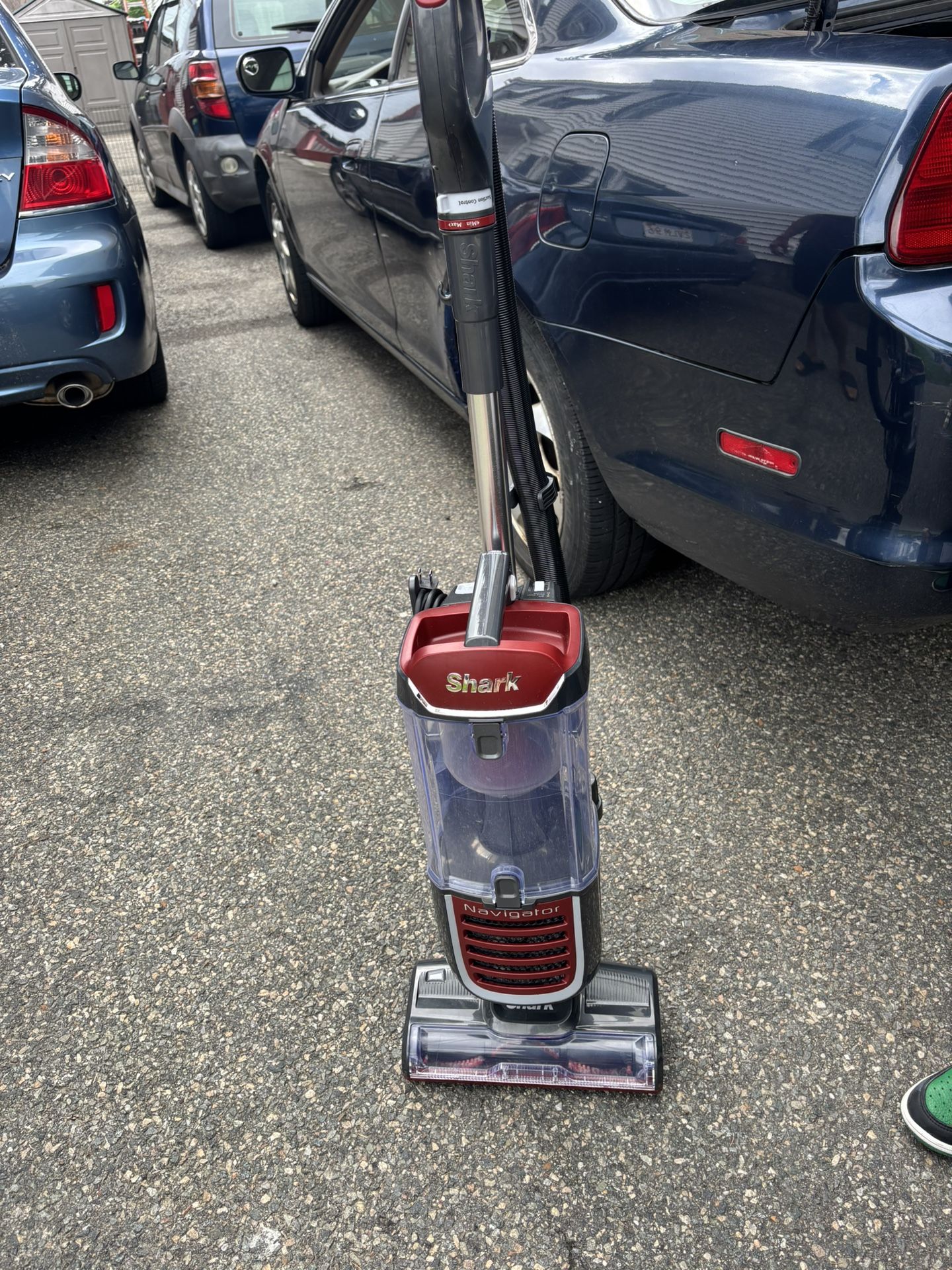 Shark Navigator Vaccuum