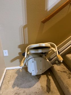 Handicap chairlift