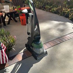 Bissell Deep Clean Professional PET Carpet Cleaner