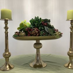 Floral Arrangements With Candelabra 
