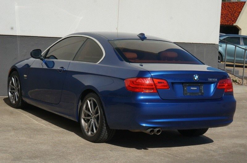 2011 BMW 3 Series