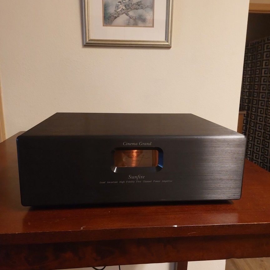 Carver Sunfire Cinema Grand 200 Watt Amp