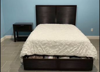 Complete Queen Bedroom Set + TV