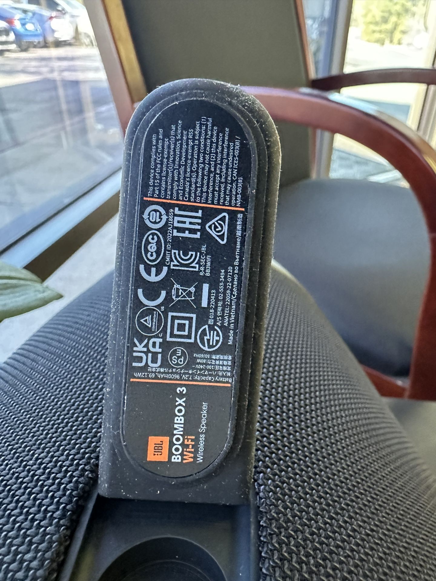 JBL bb3wifi Boombox 3 Wi-Fi | Powerful Wi-Fi and Bluetooth 