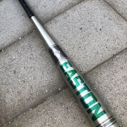 Easton Baseball Bat 33” -3 In Solid Condition Have More Equipment $100 firm