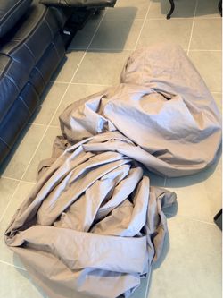 Cover for Tesla model 3 bag is included