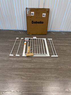 $30 #3488 (30” Tall X 29-43” Wide) Babelio Baby Toddler Dog Pet safety gate with walkthrough locking door